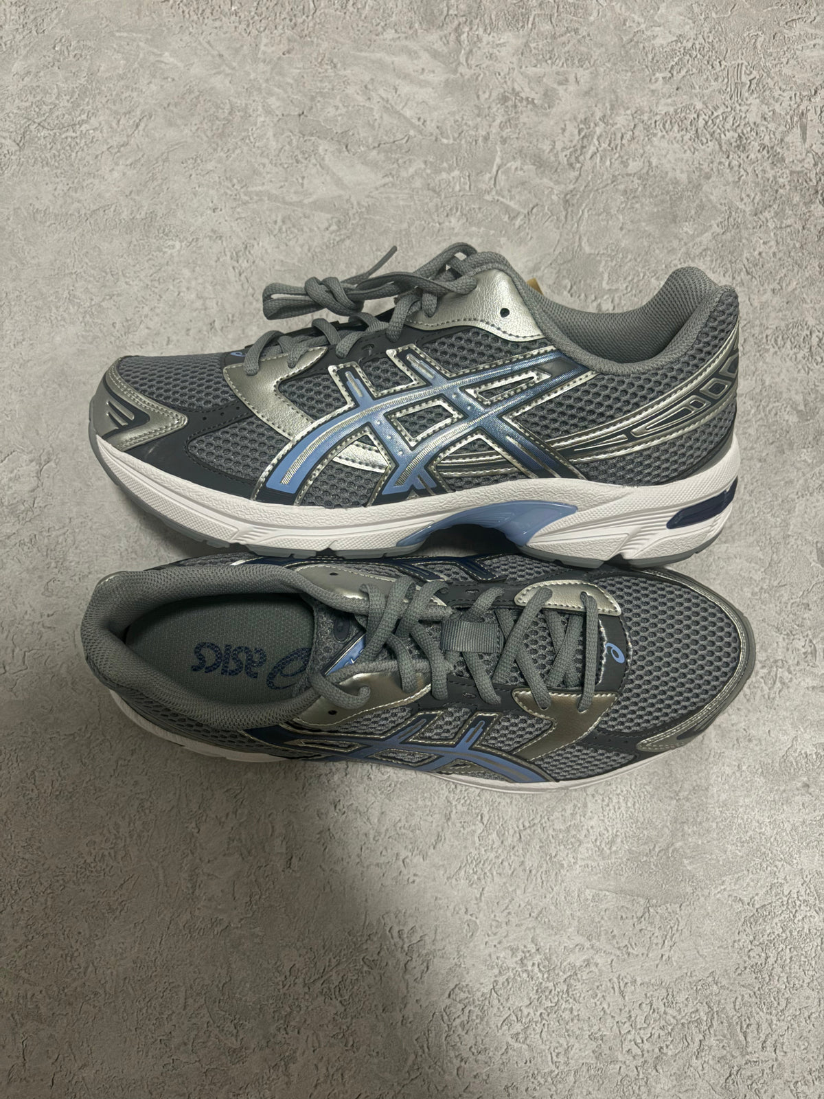 ASICS